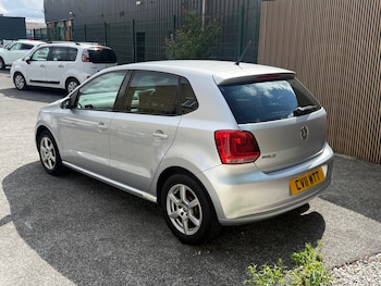 Used Volkswagen Polo 2011 for sale - 79393928: Photo
