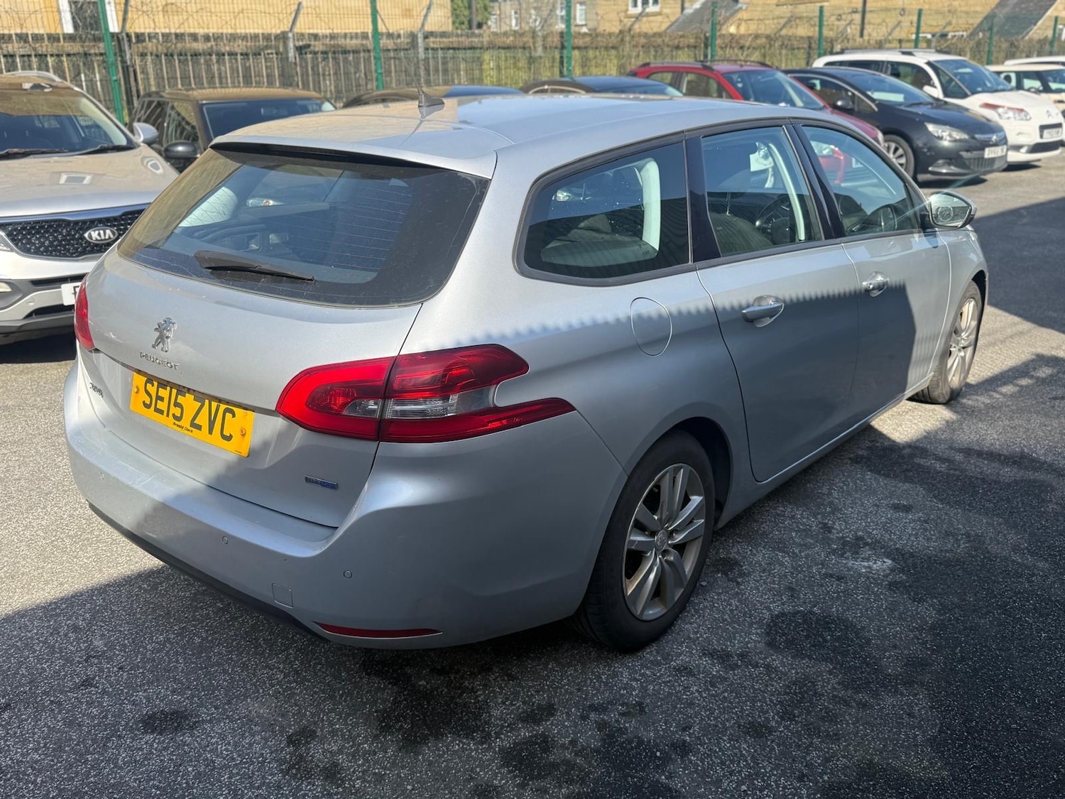 Used Peugeot 308 2015 for sale - 77935402: Photo 11