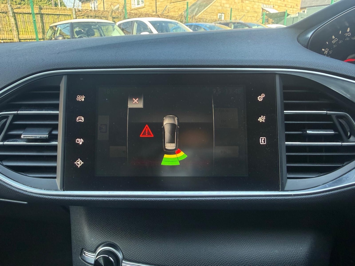 Used Peugeot 308 2015 for sale - 77935402: Photo 19