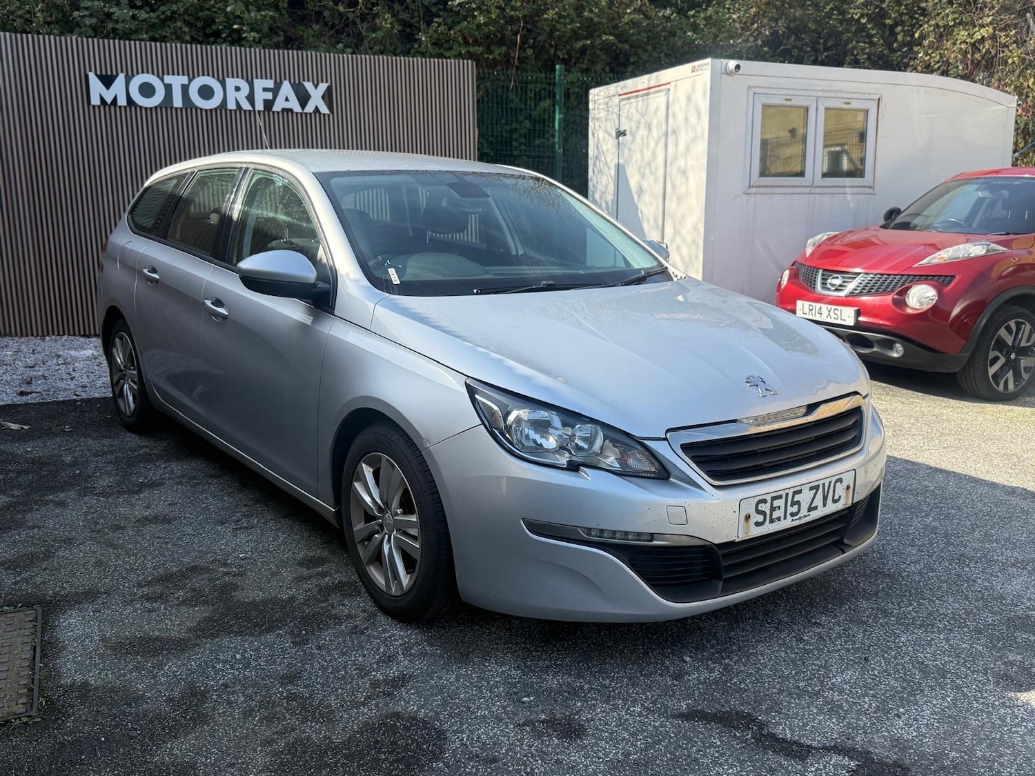 Used Peugeot 308 2015 for sale - 77935402: Photo 7