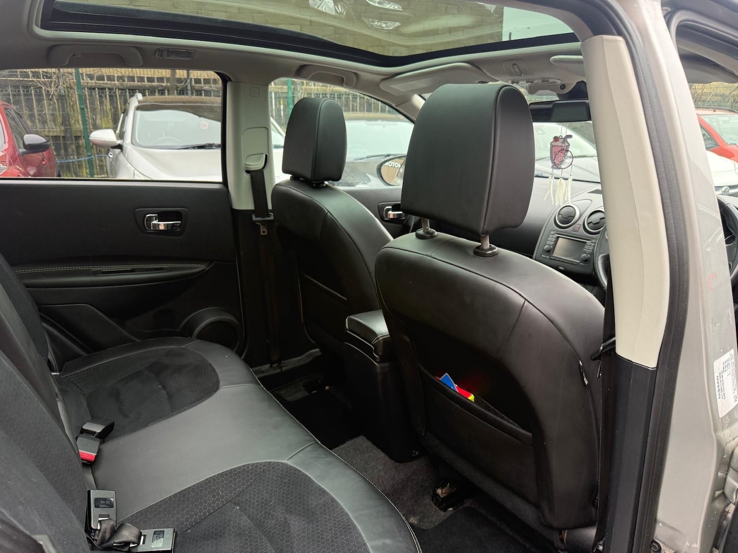 Used Nissan Qashqai 2013 for sale - 77963212: Photo 14