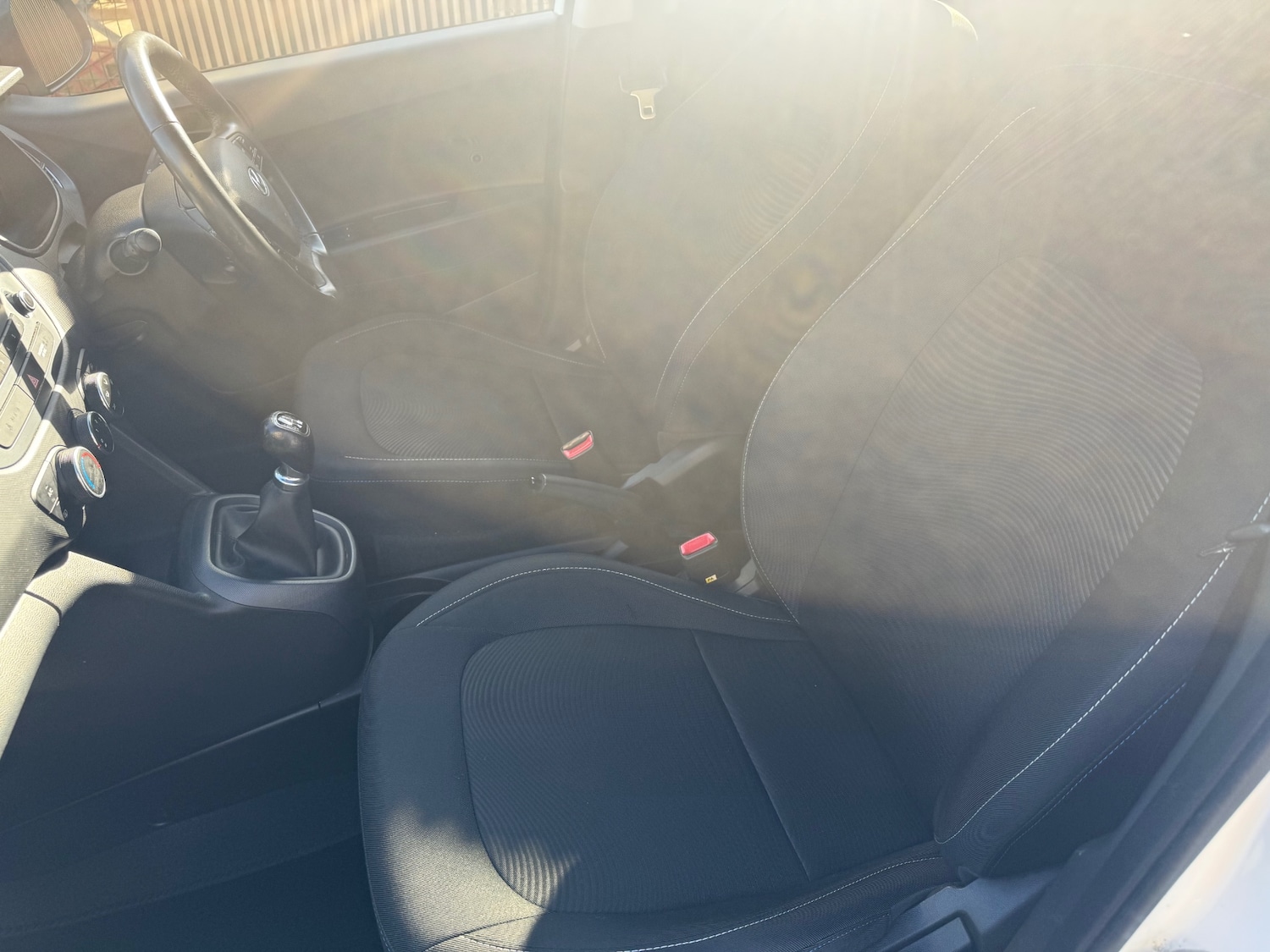 Used Hyundai i10 2016 for sale - 77766571: Photo 11