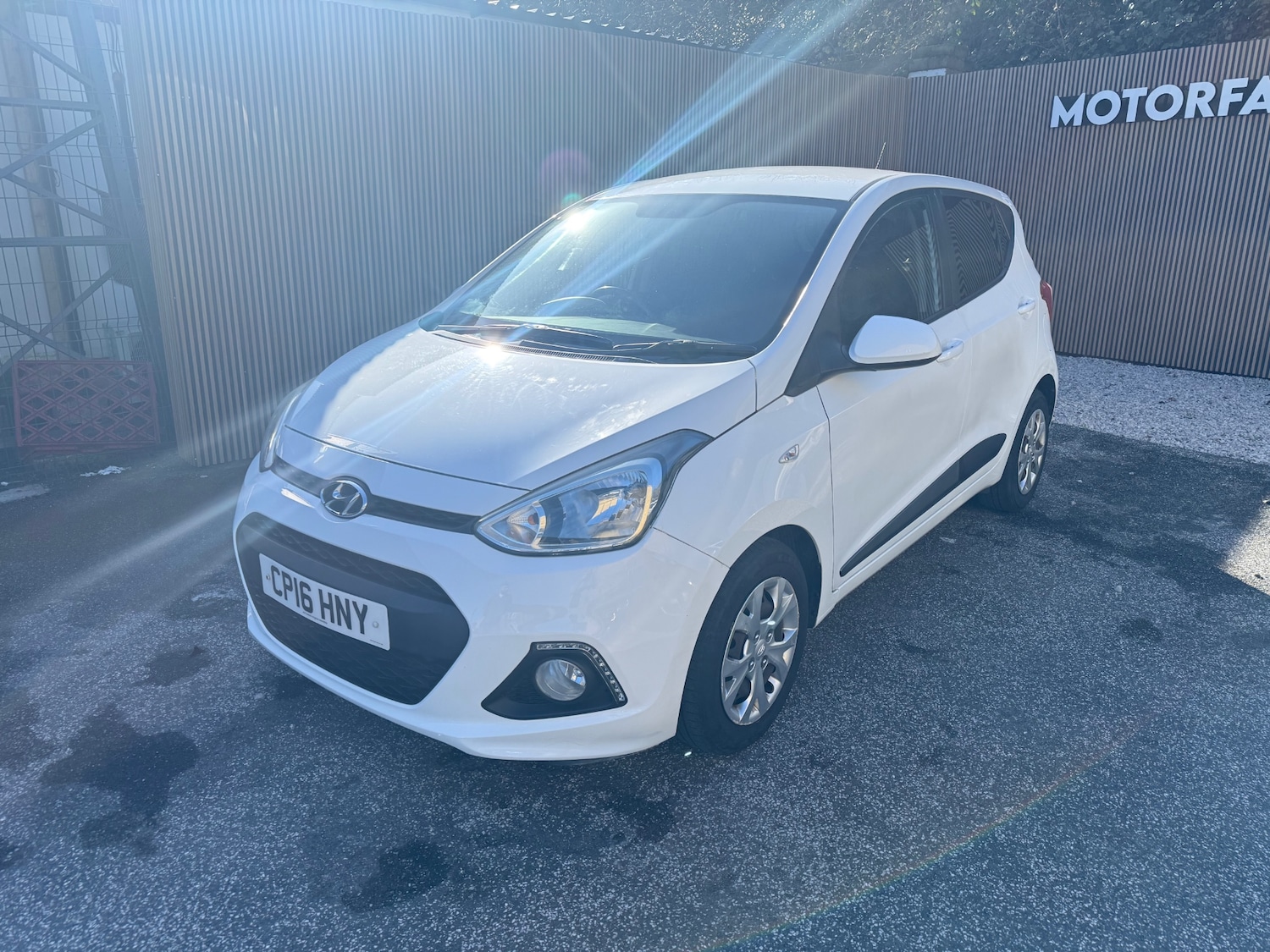 Used Hyundai i10 2016 for sale - 77766571: Photo 4