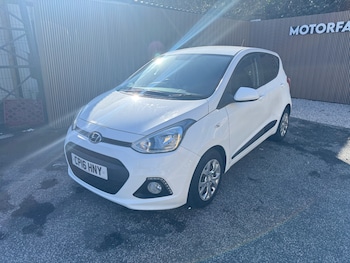Used Hyundai i10 2016 for sale - 77766571: Photo