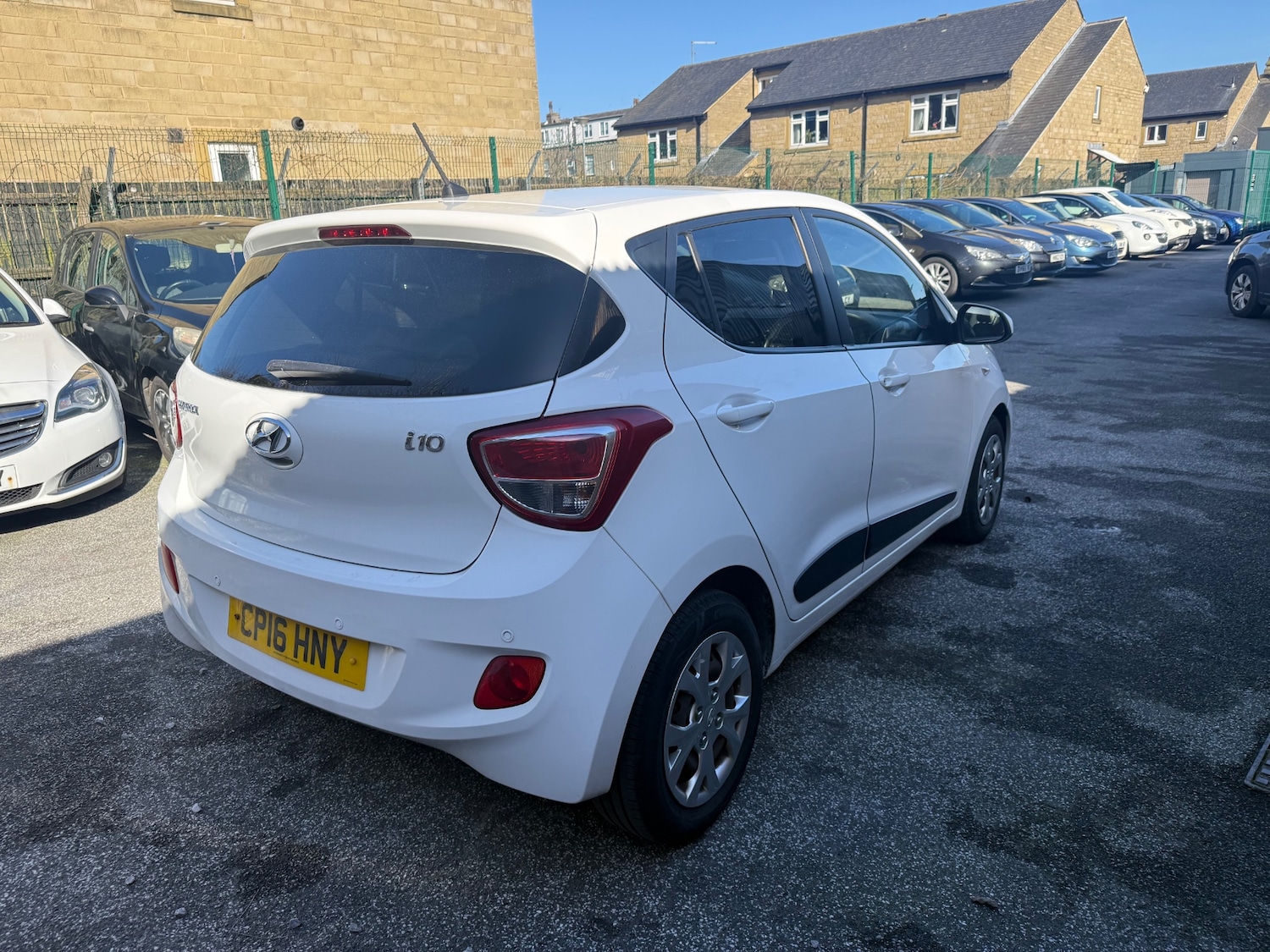Used Hyundai i10 2016 for sale - 77766571: Photo 8