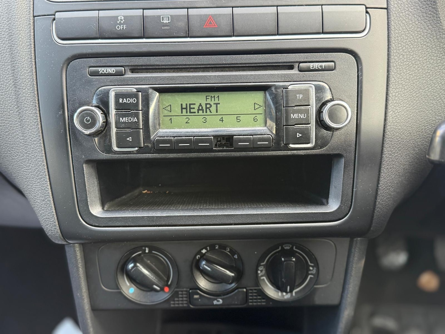 Used Volkswagen Polo 2010 for sale - 76626512: Photo 17