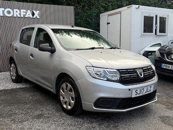 Used Dacia Sandero 2017 for sale - 78807017: Photo