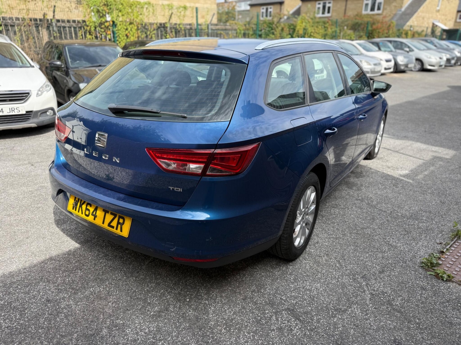 Vehicle 33