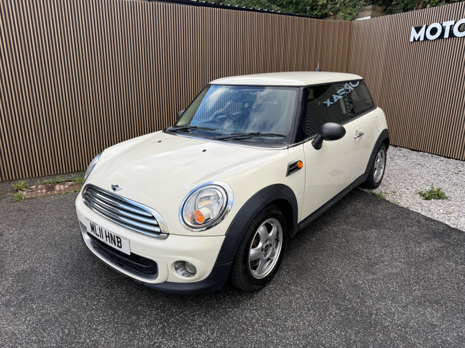 Used MINI Hatch 2011 for sale - 76084267: Photo 13