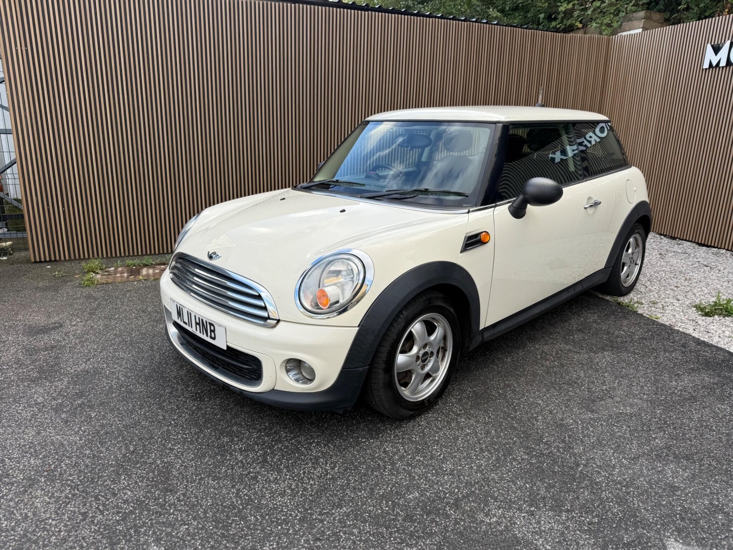 Used MINI Hatch 2011 for sale - 76084267: Photo 14