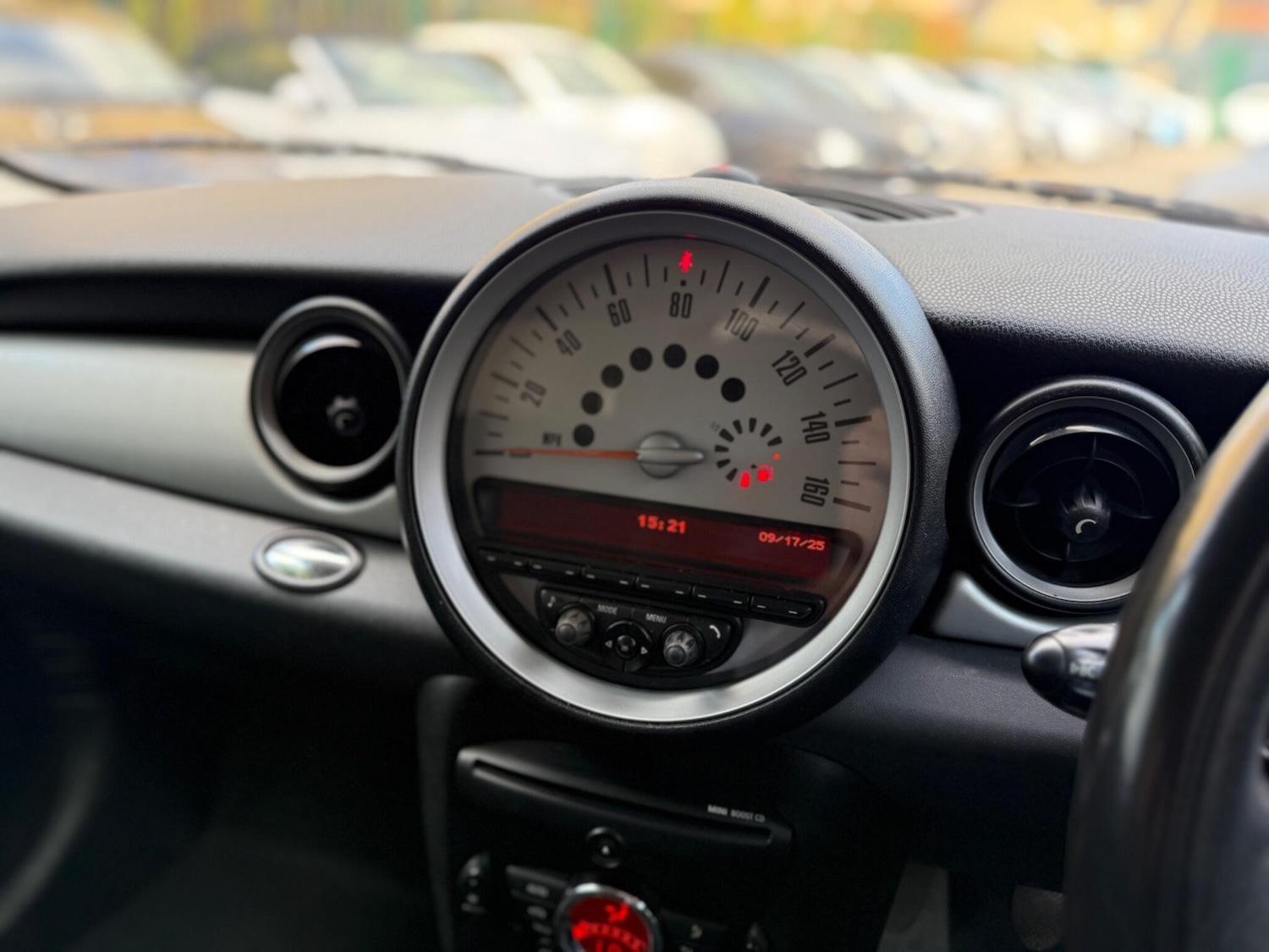 Used MINI Hatch 2011 for sale - 76084267: Photo 25