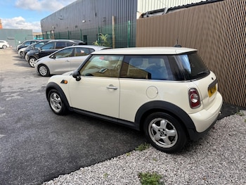 Used MINI Hatch 2011 for sale - 76084267: Photo