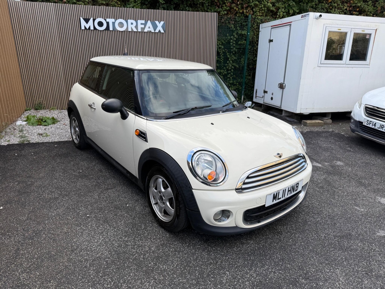 Used MINI Hatch 2011 for sale - 76084267: Photo 7