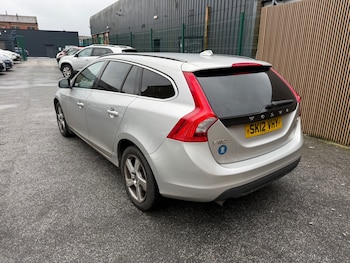 Used Volvo V60 2012 for sale - 78789071: Photo