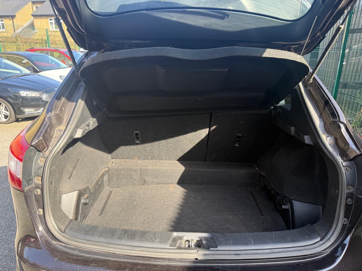 Used Nissan Qashqai 2015 for sale - 77935405: Photo 17