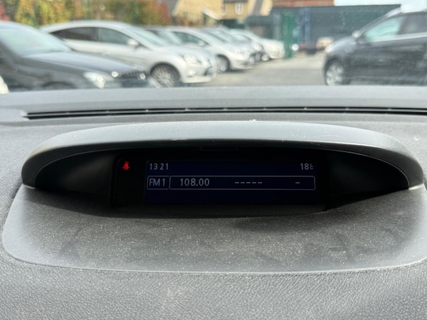 Used Renault Megane 2013 for sale - 76113976: Photo 23