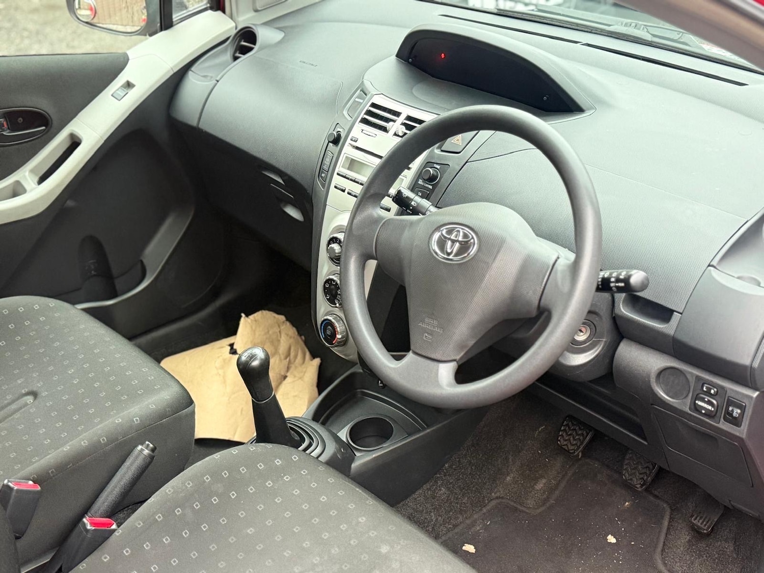 Used Toyota Yaris 2007 for sale - 77213568: Photo 11
