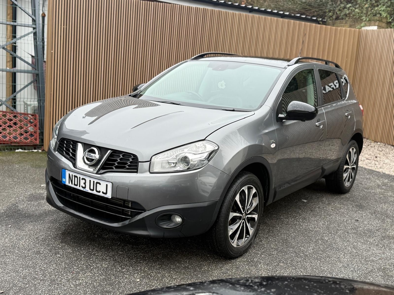 Used Nissan Qashqai 2013 for sale - 77247661: Photo 16