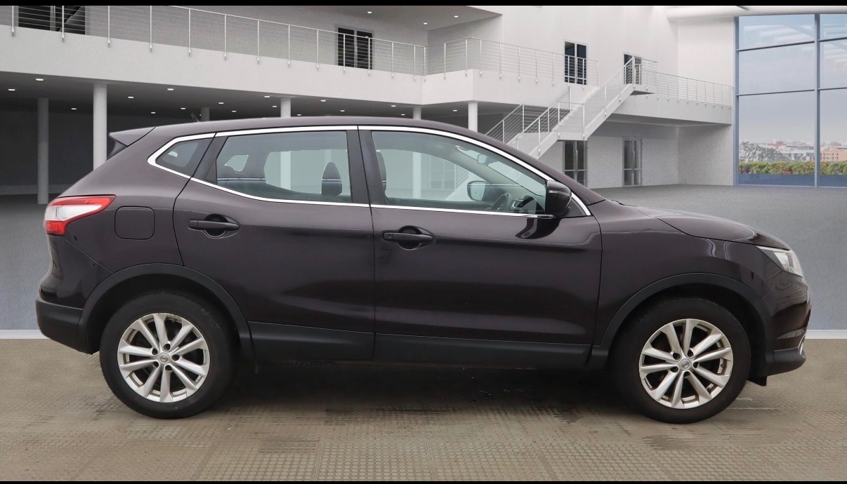 Used Nissan Qashqai 2015 for sale - 77807360: Photo 5