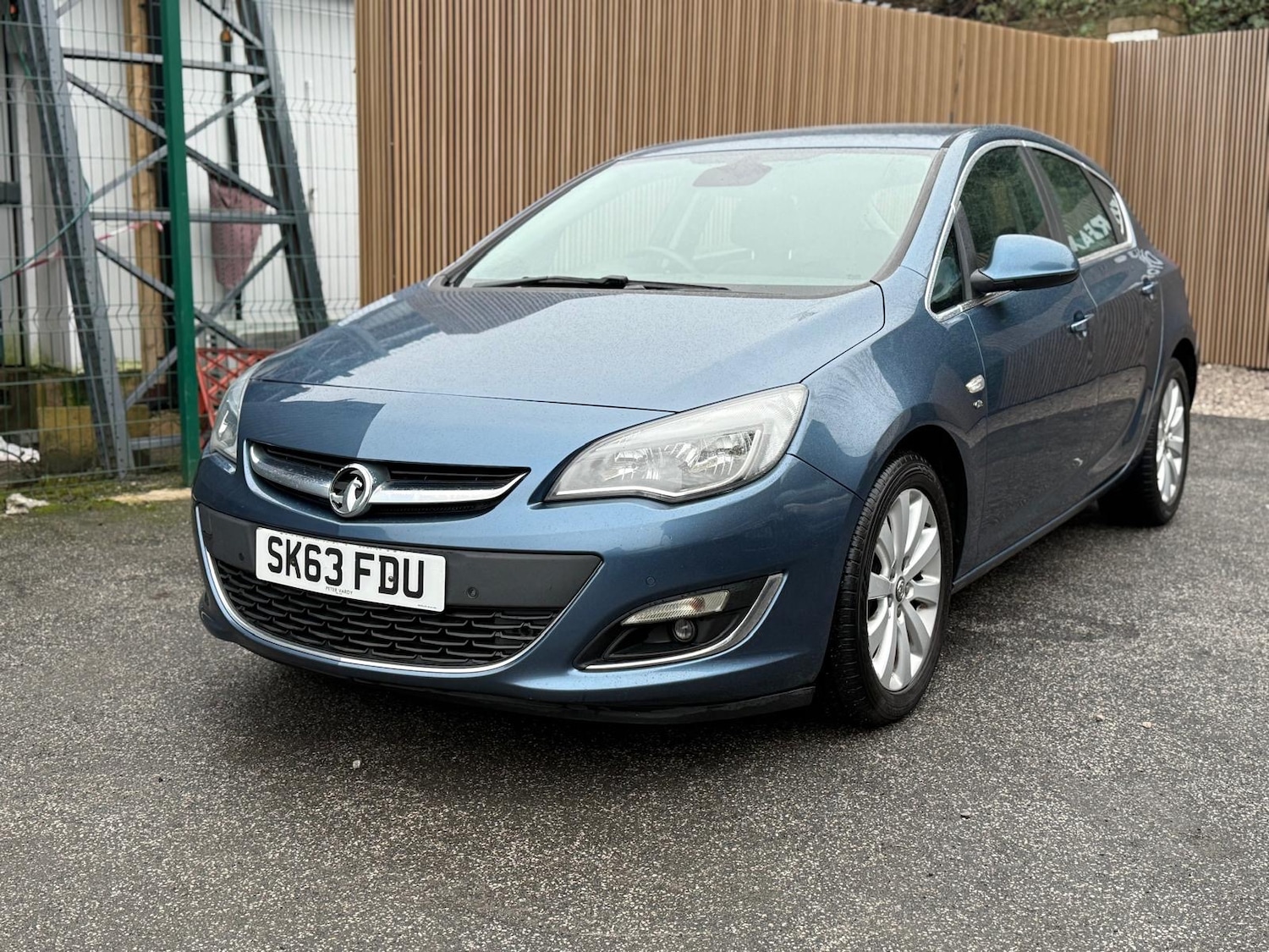 Used Vauxhall Astra 2013 for sale - 77367238: Photo 14