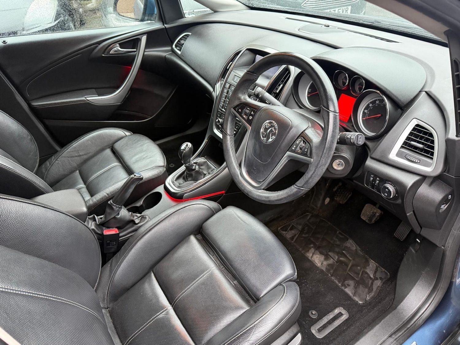 Used Vauxhall Astra 2013 for sale - 77367238: Photo 18