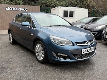 Used Vauxhall Astra 2013 for sale - 77367238: Photo