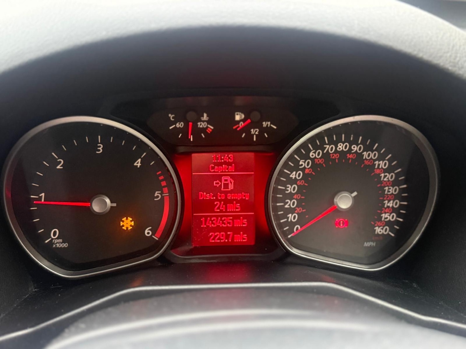 Used Ford Mondeo 2010 for sale - 77113846: Photo 19