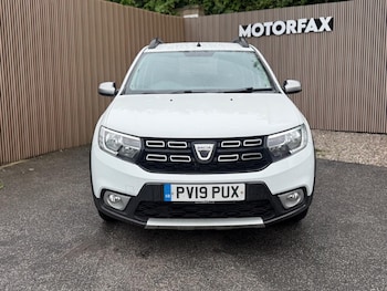 Used Dacia Sandero Stepway 2019 for sale - 78826550: Photo