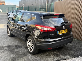 Used Nissan Qashqai 2014 for sale - 77681647: Photo