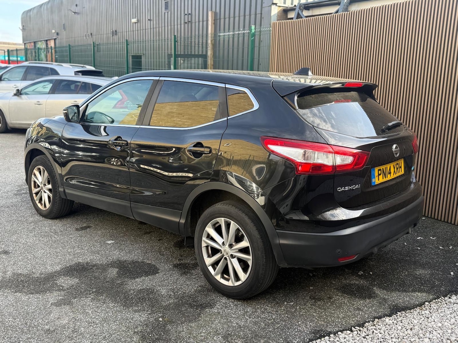 Used Nissan Qashqai 2014 for sale - 77681647: Photo 8