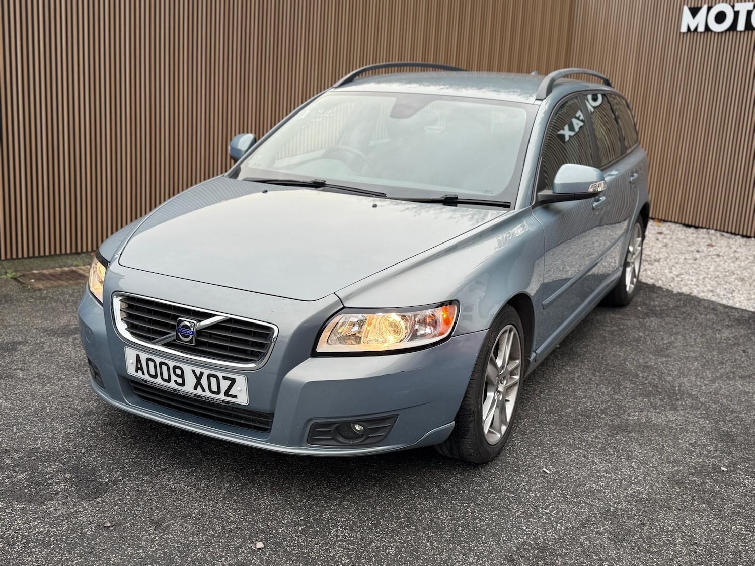 Used Volvo V50 2009 for sale - 77028329: Photo 20