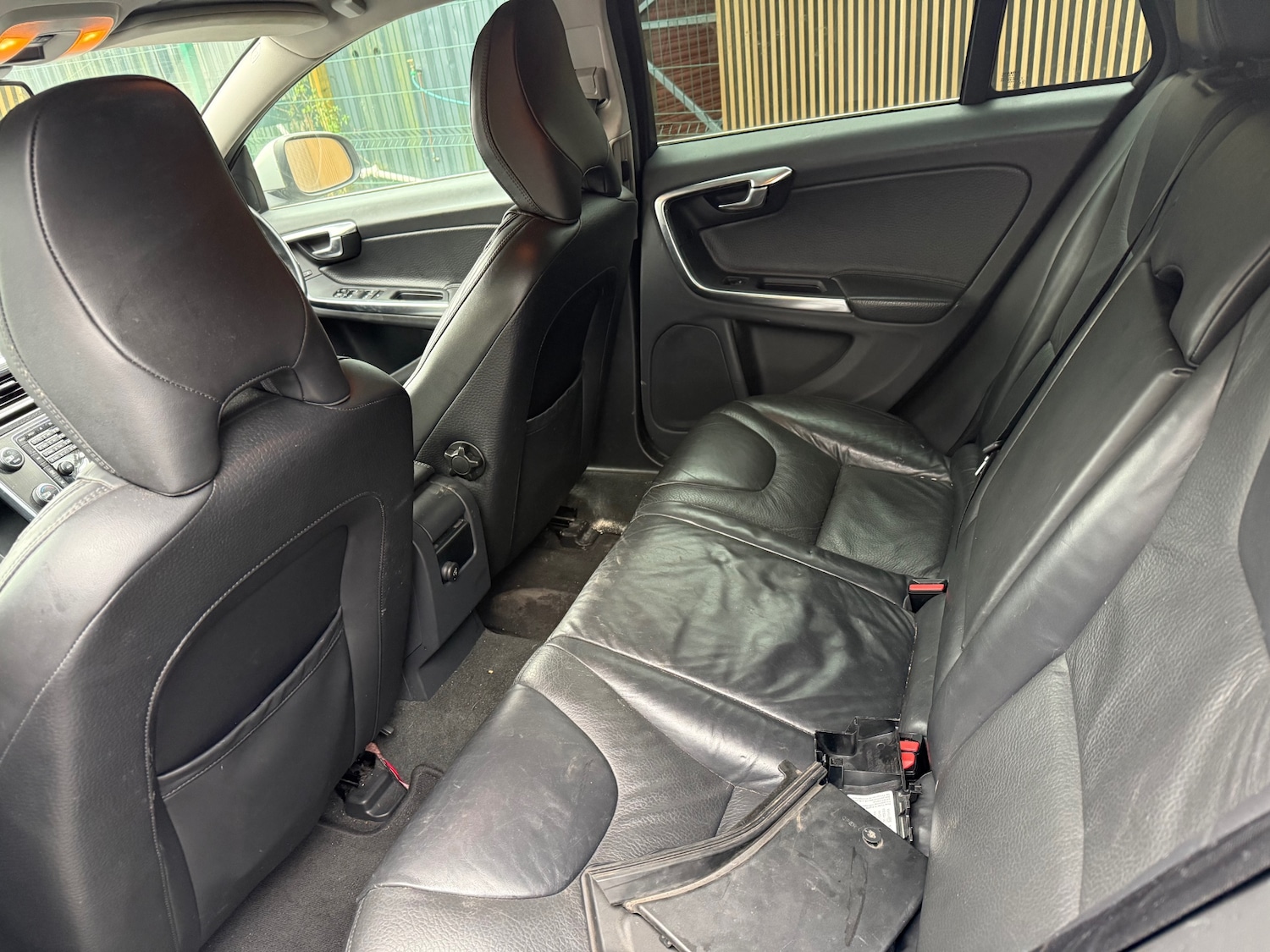 Used Volvo V60 2012 for sale - 77609594: Photo 14