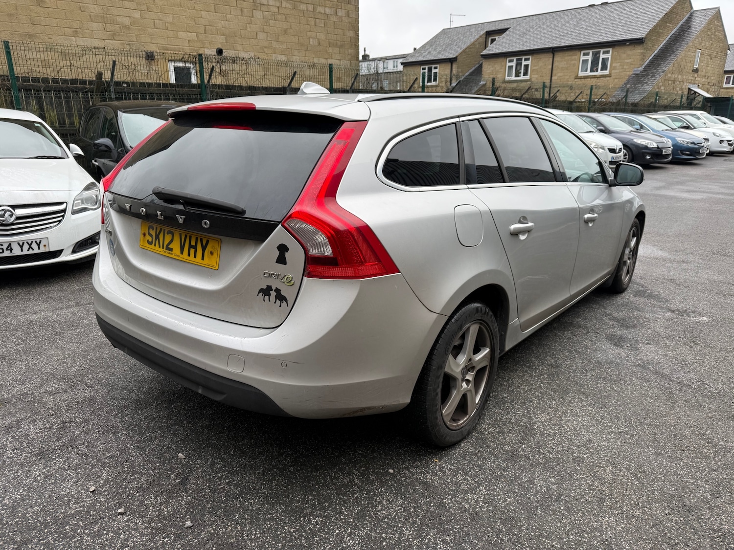 Used Volvo V60 2012 for sale - 77609594: Photo 3