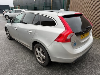 Used Volvo V60 2012 for sale - 77609594: Photo