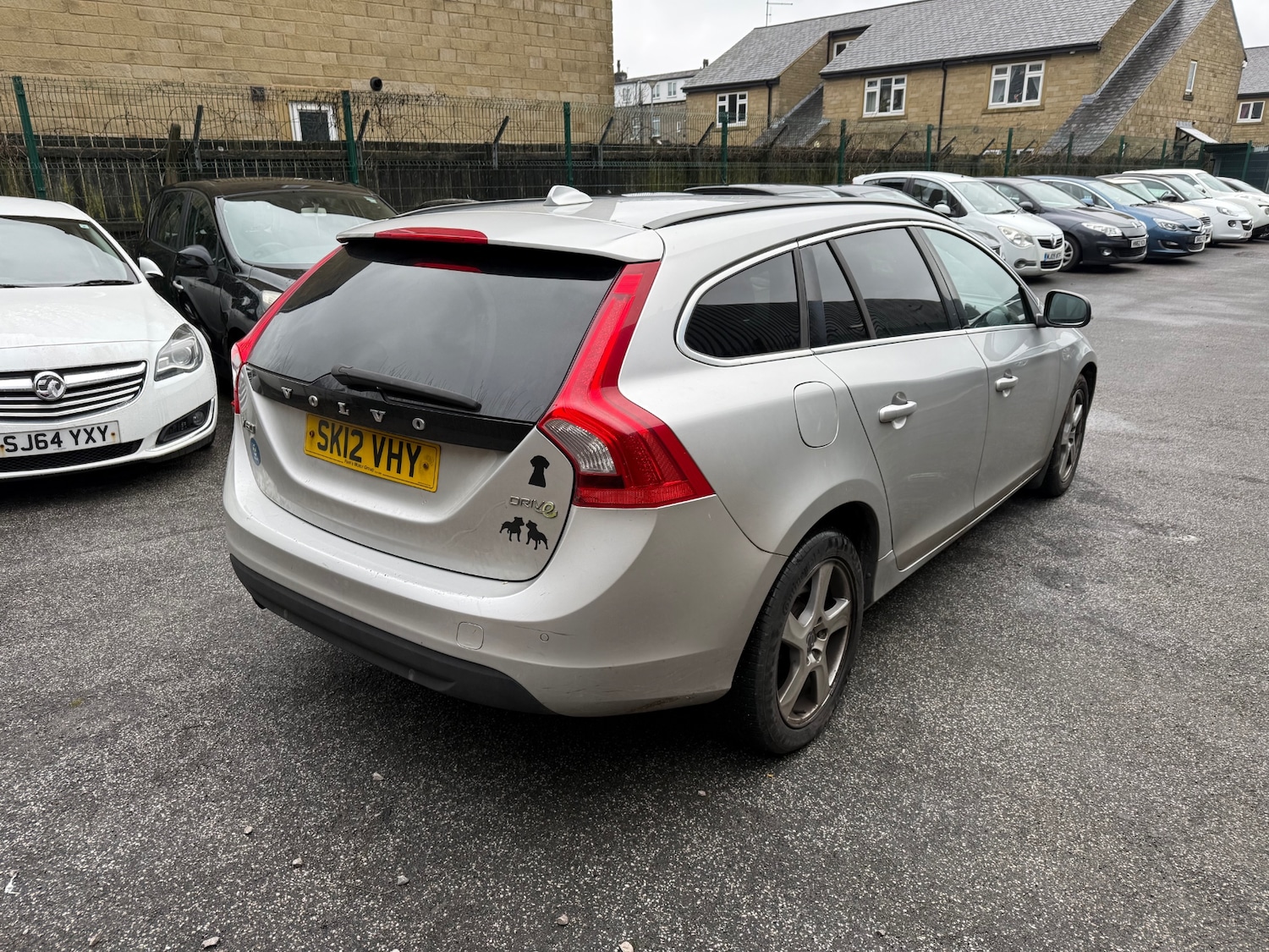 Used Volvo V60 2012 for sale - 77609594: Photo 7