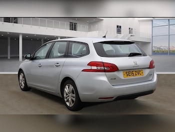 Used Peugeot 308 2015 for sale - 77807363: Photo