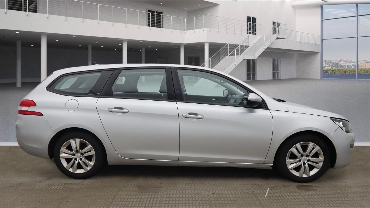Used Peugeot 308 2015 for sale - 77807363: Photo 4