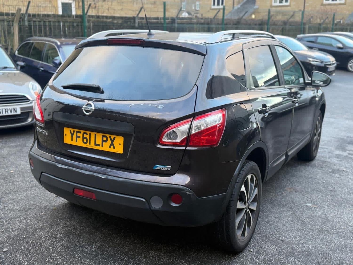 Used Nissan Qashqai 2011 for sale - 77189059: Photo 4