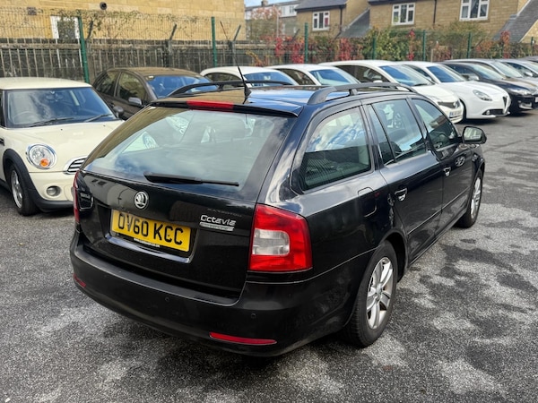 Used Skoda Octavia 2010 for sale - 76182078: Photo 20