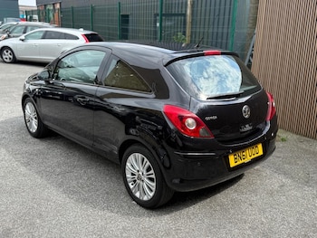 Used Vauxhall Corsa 2011 for sale - 78523464: Photo