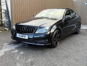 Used Mercedes-Benz C-Class 2015 for sale - 76084970: Photo