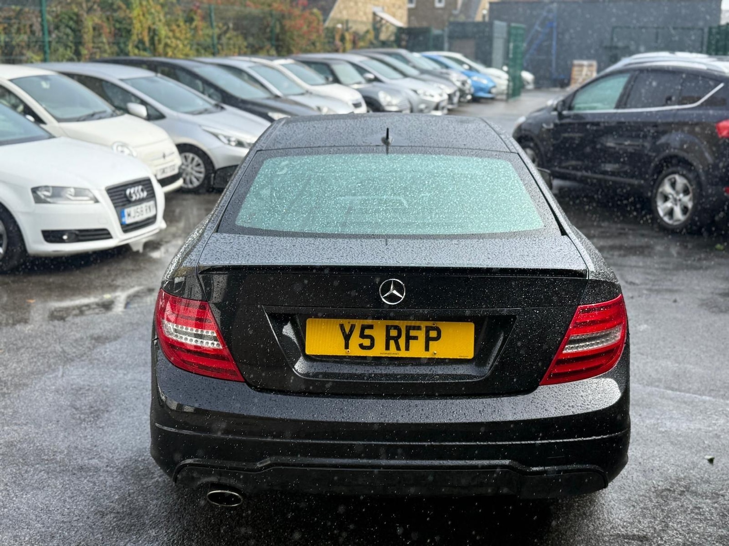 Used Mercedes-Benz C-Class 2015 for sale - 76084970: Photo 4