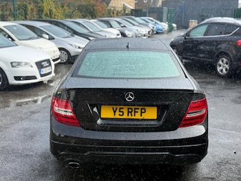Used Mercedes-Benz C-Class 2015 for sale - 76084970: Photo