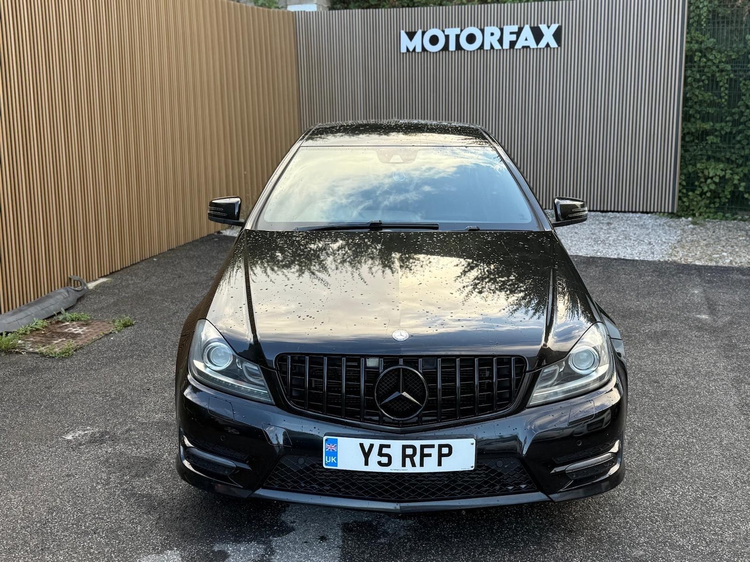 Used Mercedes-Benz C-Class 2015 for sale - 76084970: Photo 8