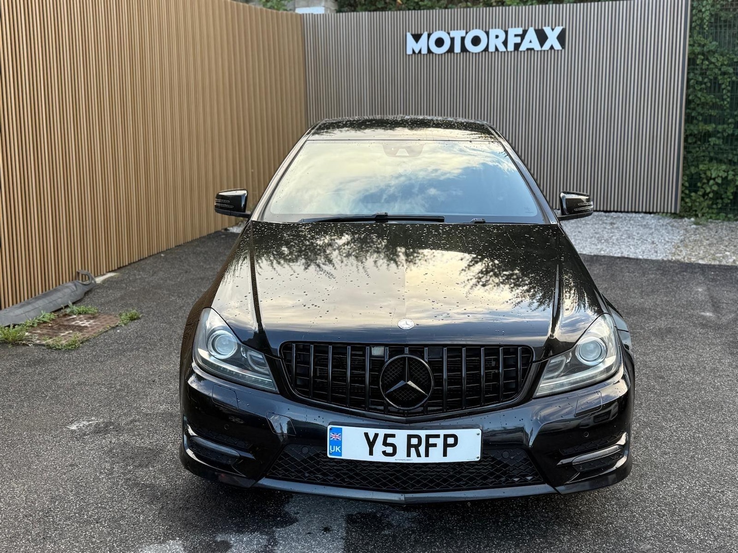 Used Mercedes-Benz C-Class 2015 for sale - 76084970: Photo 9