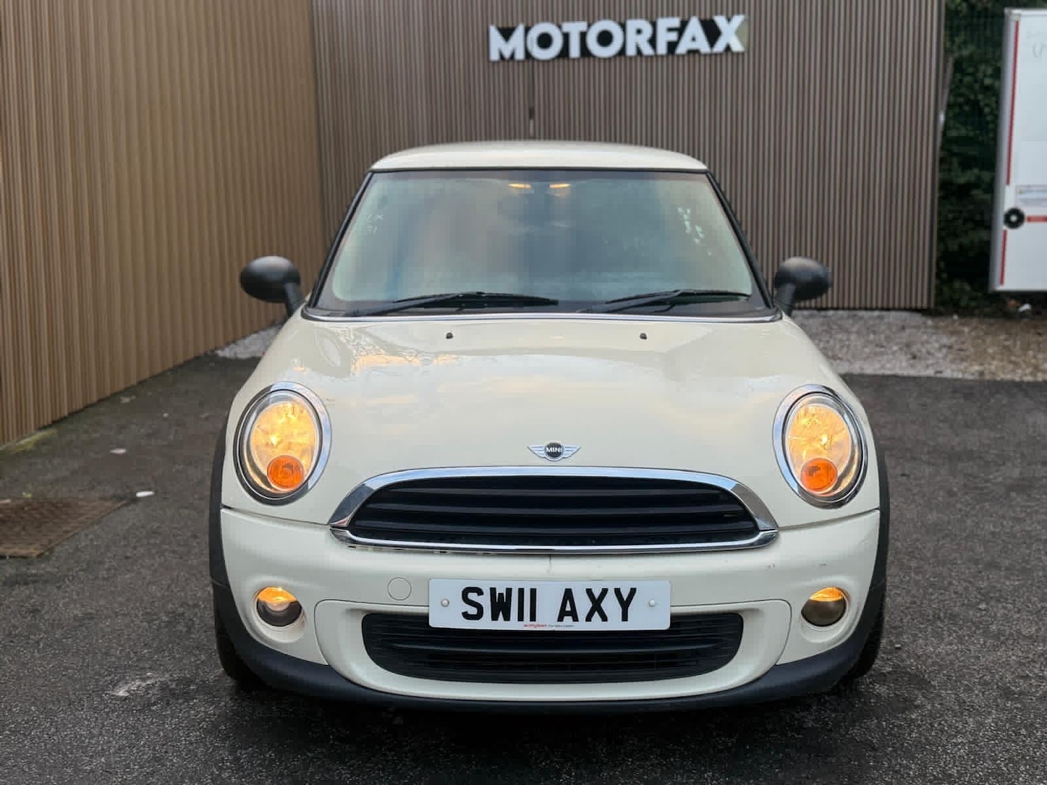 Used MINI Hatch 2011 for sale - 77188976: Photo 2