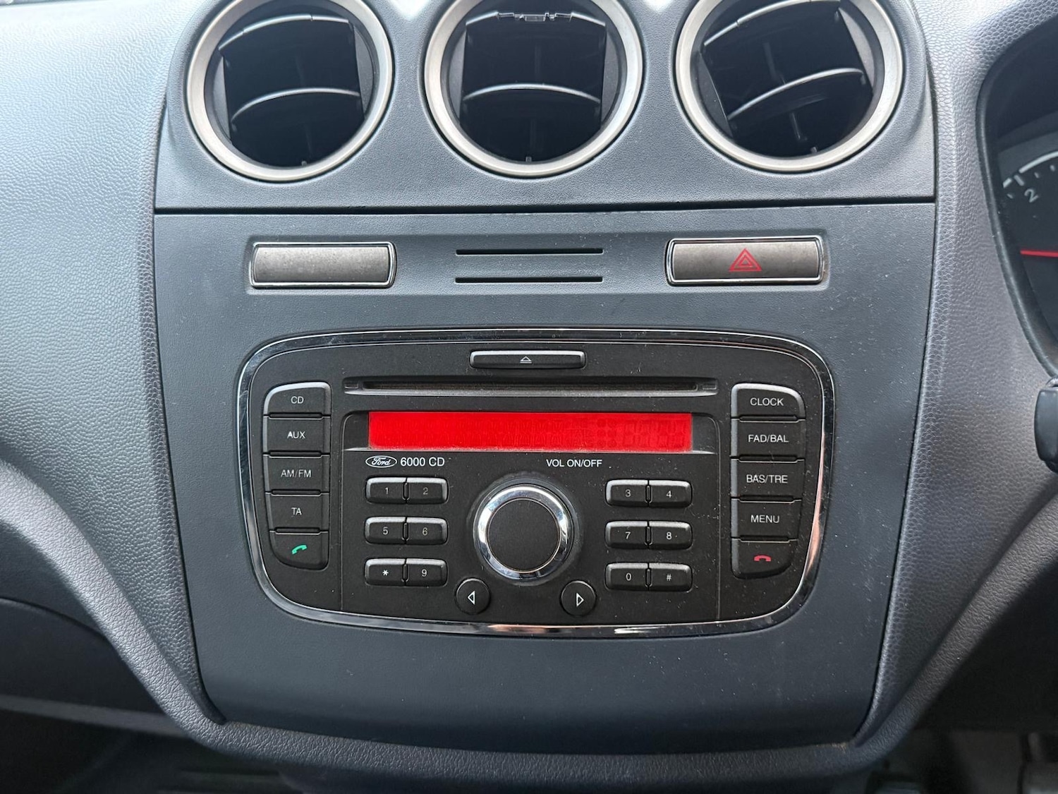 Used Ford Transit Connect 2011 for sale - 77188867: Photo 9