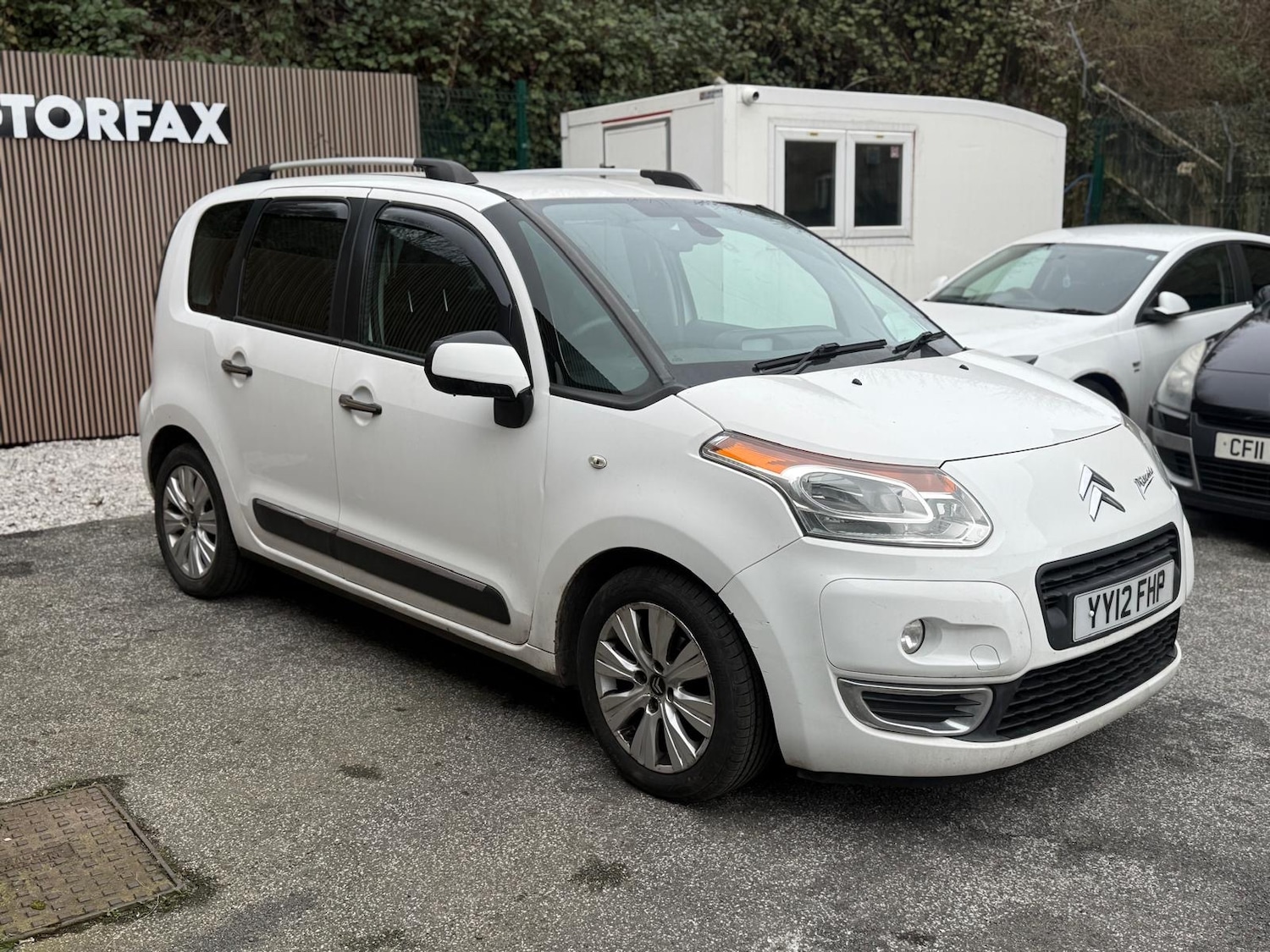 Used Citroen C3 Picasso 2012 for sale - 77802867: Photo 11