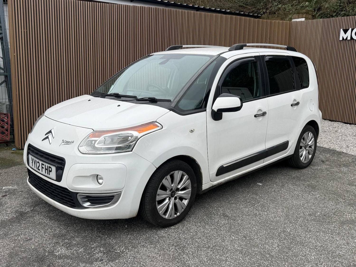 Used Citroen C3 Picasso 2012 for sale - 77802867: Photo 9