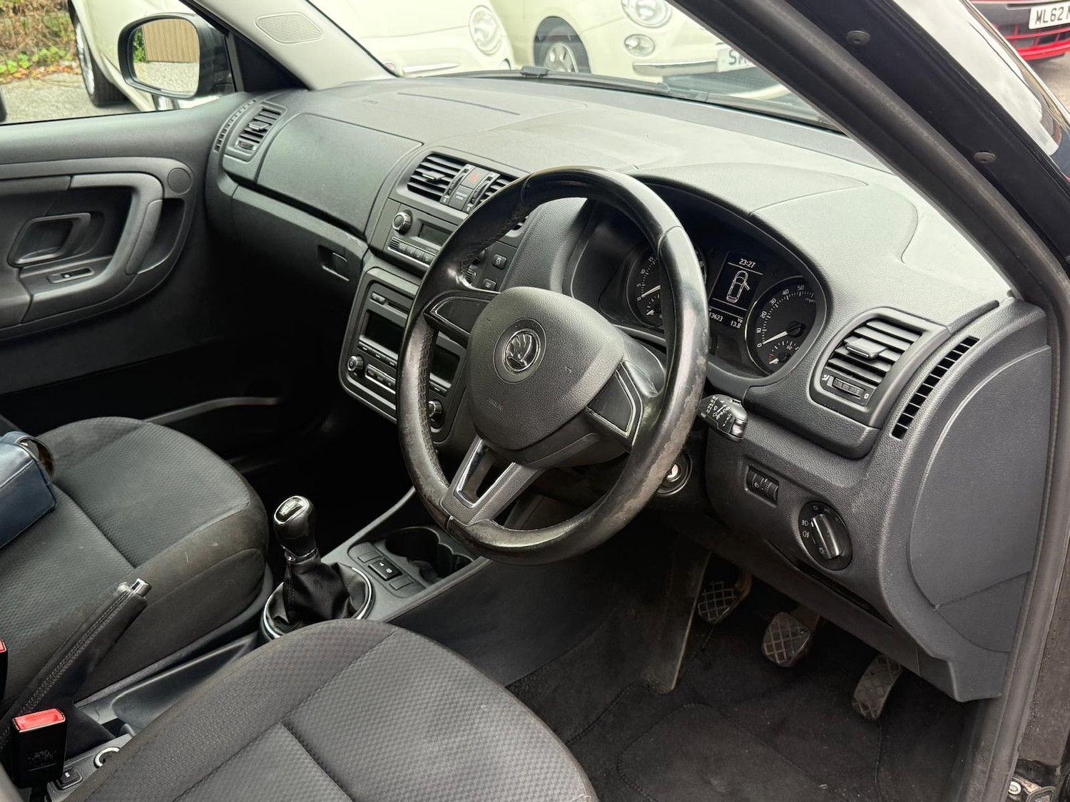 Used Skoda Fabia 2014 for sale - 76785381: Photo 21